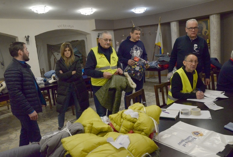 1200 kurtek na święta Bożego Narodzenia