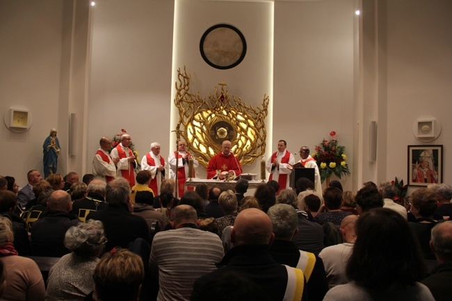 2022.11.30 - 3. rocznica Kaplicy Wieczystej Adoracji Najświętszwego Sakramentu w Koloni Jedlnia.
