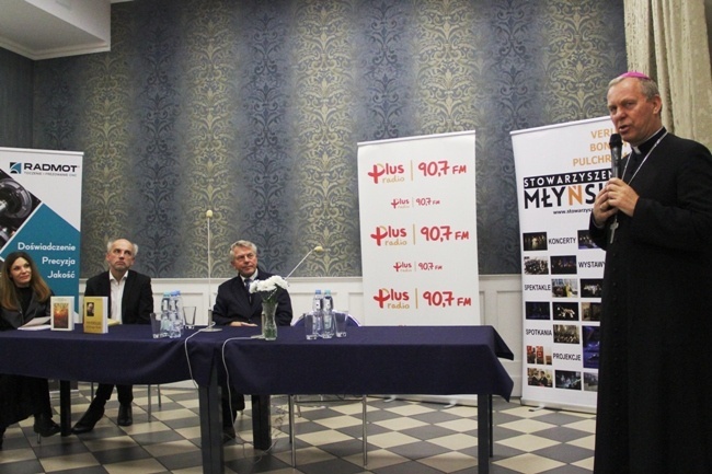 2022.10.12 - Stowarzyszenie "Młyńska" Verum Bonum Pulchrum zorganizowało kolejny Tydzień Kultury Chrześcijańskiej.