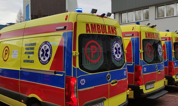 Śląskie. 11 nowych karetek dla Wojewódzkiego Pogotowia Ratunkowego w Katowicach