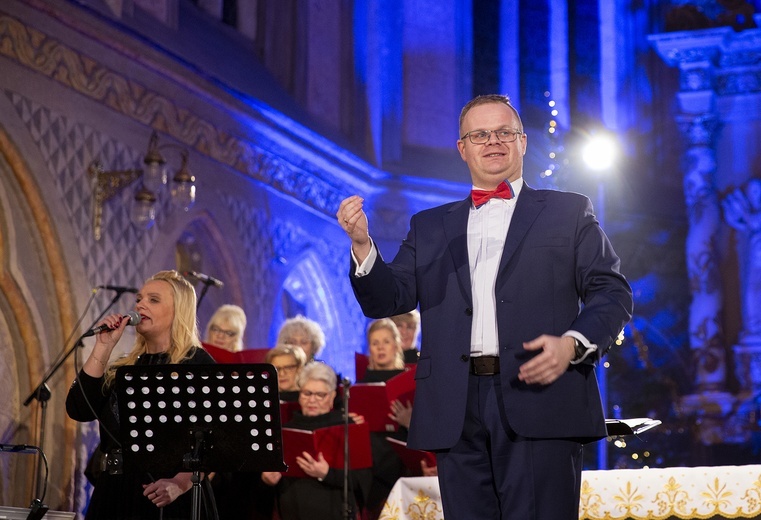 Charytatywny Koncert Bożonarodzeniowy, cz. 2