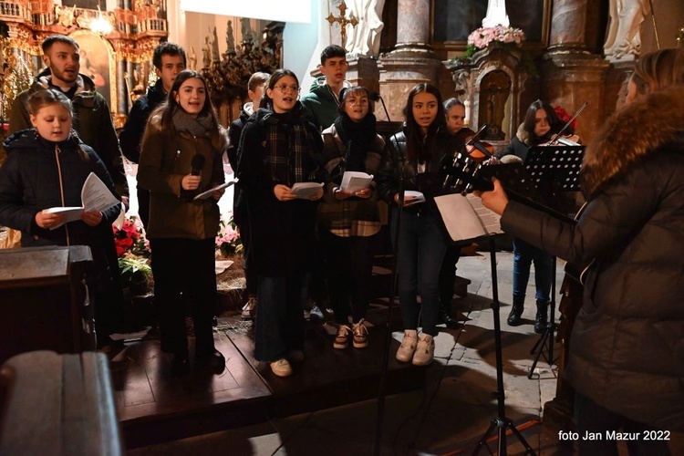 Kolędowy koncert pokoleń w Żaganiu