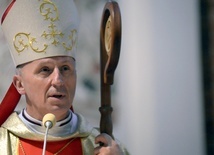 Bp Marek Solarczyk prosi o modlitwę za Benedykta XVI