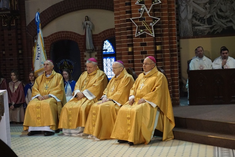 Dziękczynienie za posługę biskupa Jana Kopca