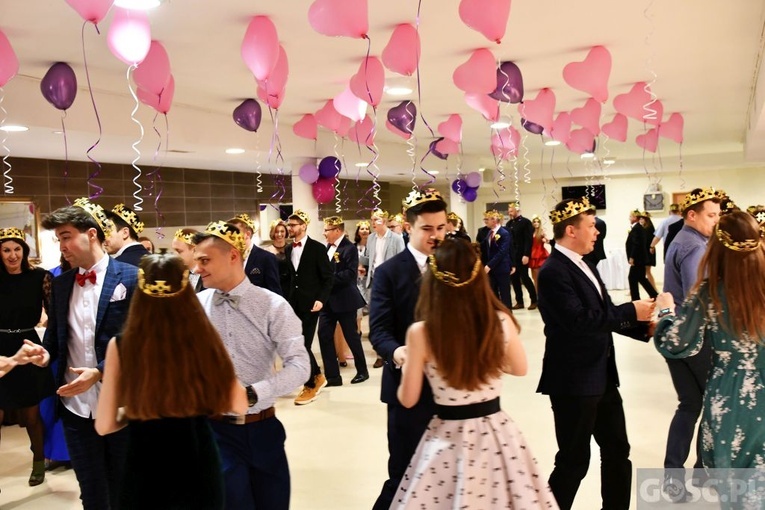 Bal karnawałowy Katolickiego Stowarzyszenia Młodzieży