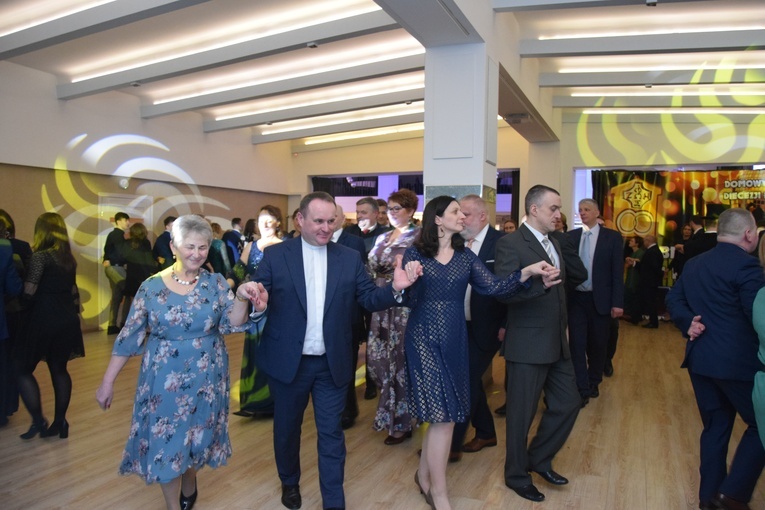 Karnawałowy Bezalkoholowy Bal w Skierniewicach 