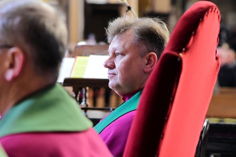 Frombork. Msza św. w 550. rocznicę urodzin Mikołaja Kopernika