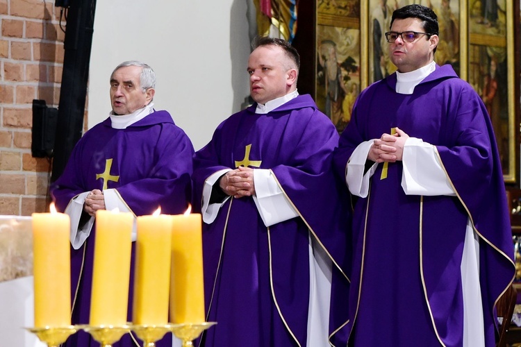 Środa Popielcowa - konkatedra św. Jakuba w Olsztynie