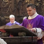Środa Popielcowa w katedrze wrocławskiej