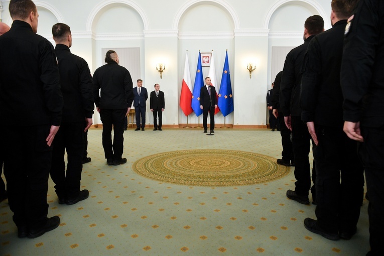 Prezydent Duda do policjantów: wykonaliście piękny gest dla Ukrainy w imieniu Polski