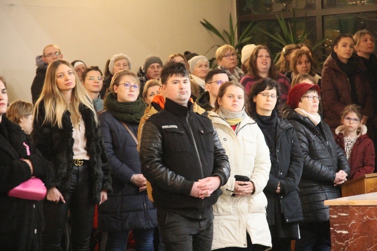 Modlitwa o uzdrowienie z udziałem Marcina Zielińskiego na Poczekajce