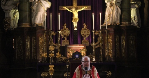 Droga Krzyżowa za ofiary wykorzystania seksualnego