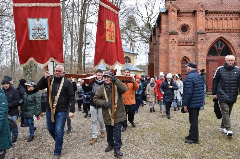 Wielkopostna Droga Krzyżowa w Wejherowie