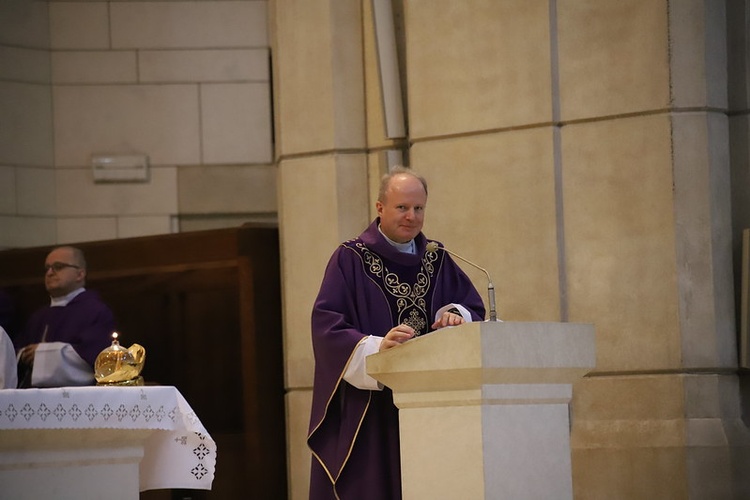 Pokutna pielgrzymka kapłanów do sanktuarium św. Jana Pawła II