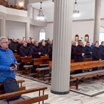 Kłodzko. Wielkopostny dzień skupienia dla nadzwyczajnych szafarzy Komunii Świętej