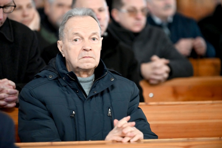 Kłodzko. Wielkopostny dzień skupienia dla nadzwyczajnych szafarzy Komunii Świętej