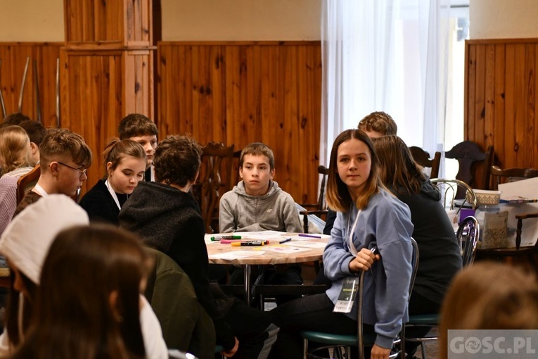 Akademia Dojrzewania dla młodzieży przygotowującej się do bierzmowania