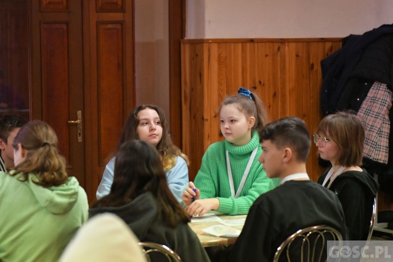 Akademia Dojrzewania dla młodzieży przygotowującej się do bierzmowania