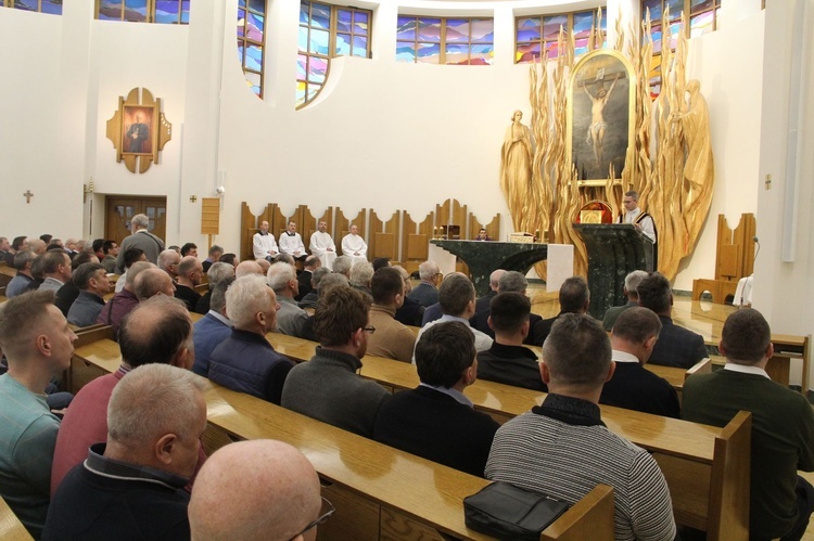 Tarnów. Nadzwyczajni szafarze w seminarium