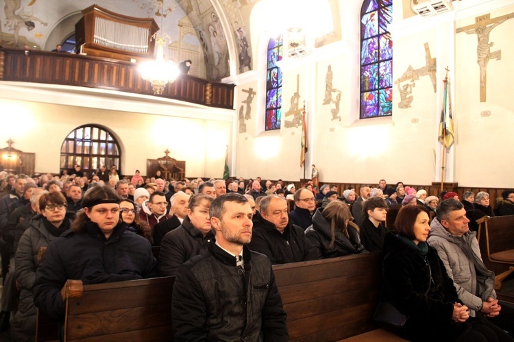 Iwkowa. Wprowadzenie relikwii św. Andrzeja Boboli