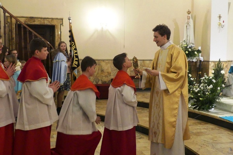 Relikwie świętych dzieci z Fatimy dotarły do bielskiej Wapienicy 