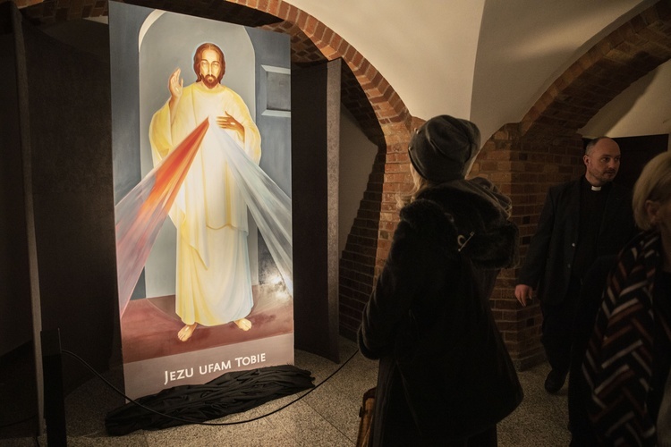 Jezu, ufam Tobie. Obrazy Miłosierdzia Bożego w katedrze św. Floriana