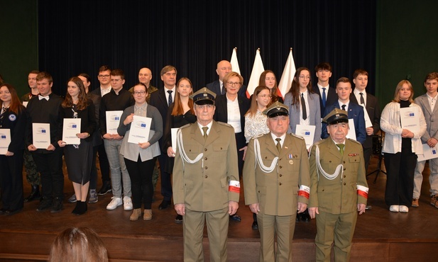 Młodzież dla Niezłomnych 