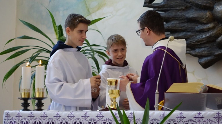 Pieszyce. Salezjanki chcą być "w kontakcie" z młodzieżą