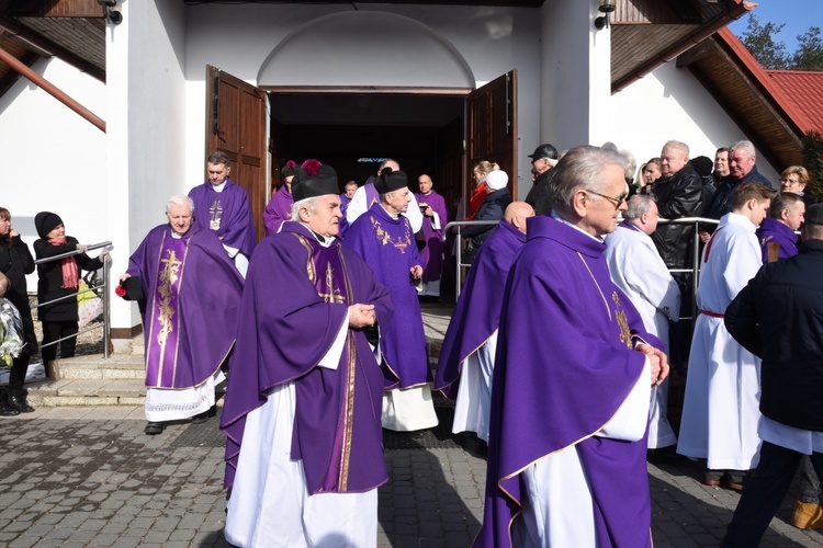 Pożegnanie pierwszego proboszcza w Baninie