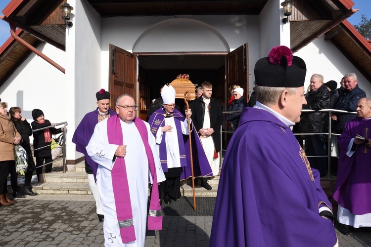 Pożegnanie pierwszego proboszcza w Baninie