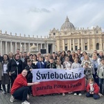 Świebodzice. Zabrali służbę liturgiczną na spotkanie z papieżem