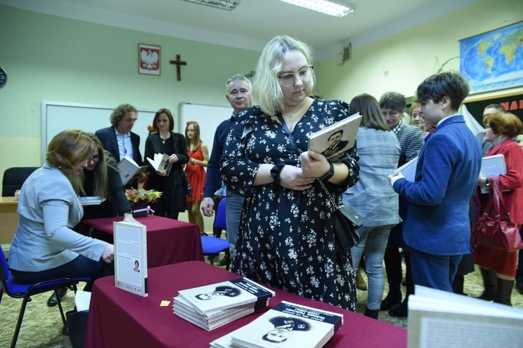 Książka o Tadeuszu Podolskim