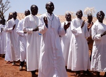 Zgromadzenie synodalne w Afryce: Kościół słucha wszystkich