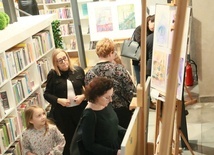 Wystawę można oglądać w przestrzeni Biblioteki na Poziomie w Lublinie.