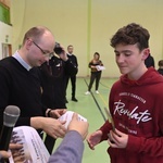 Jedlina-Zdrój. Zawody służby liturgicznej w tenisa stołowego i w szachach