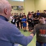 Jedlina-Zdrój. Zawody służby liturgicznej w tenisa stołowego i w szachach