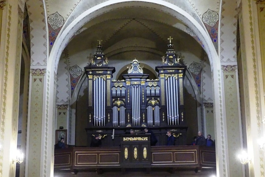 Ze św. Kazimierzem w Rajczy - przy wyremontowanych organach 