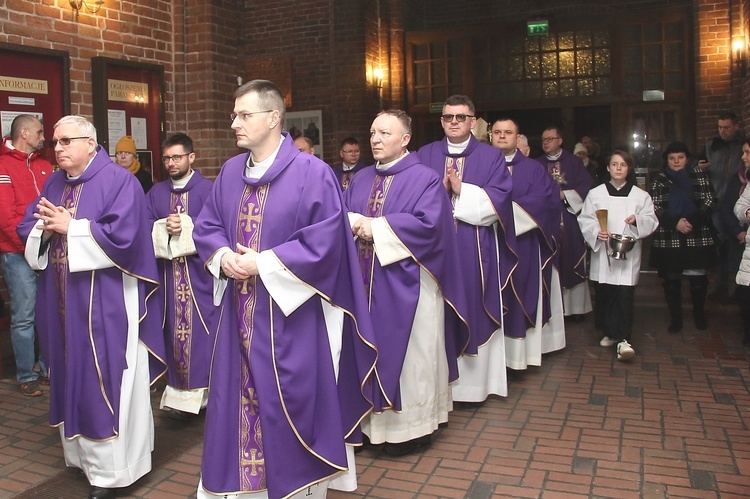 Inauguracja posługi bp. Zielińskiego w Kołobrzegu