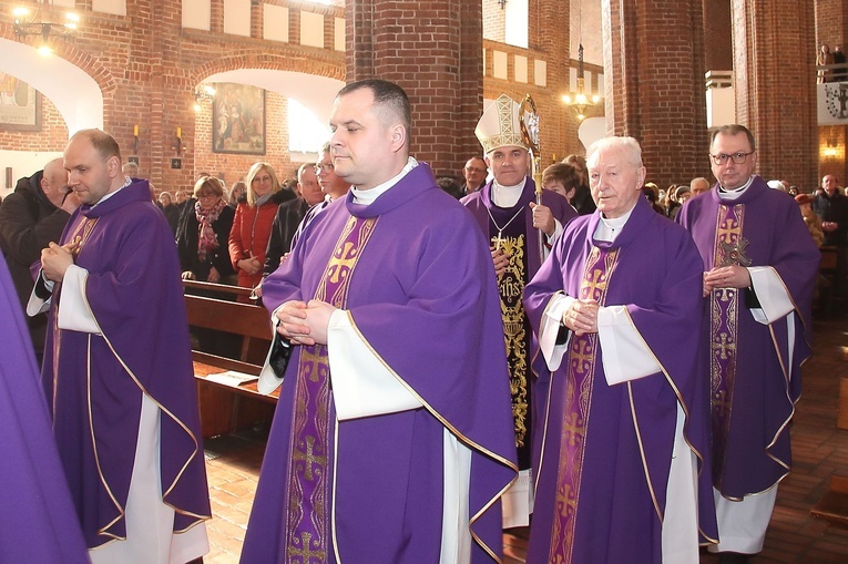 Inauguracja posługi bp. Zielińskiego w Kołobrzegu