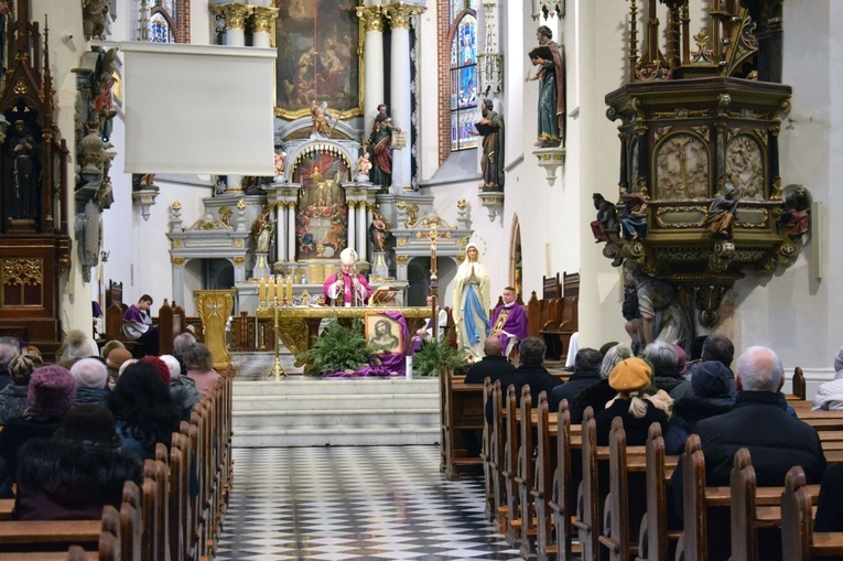 Biskup u św. Anny w Ząbkowicach