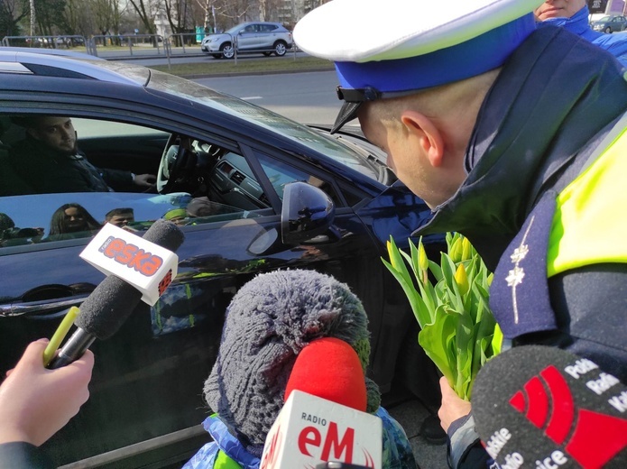 "Miss Polski i Śląska Drogówka o bezpieczeństwie dwa słówka"