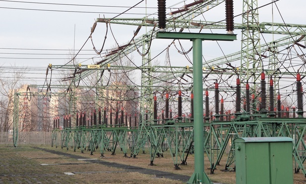 Zaporoska Elektrownia Atomowa podłączona do sieci, odzyskała zasilanie dla własnych potrzeb