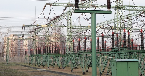 Zaporoska Elektrownia Atomowa podłączona do sieci, odzyskała zasilanie dla własnych potrzeb