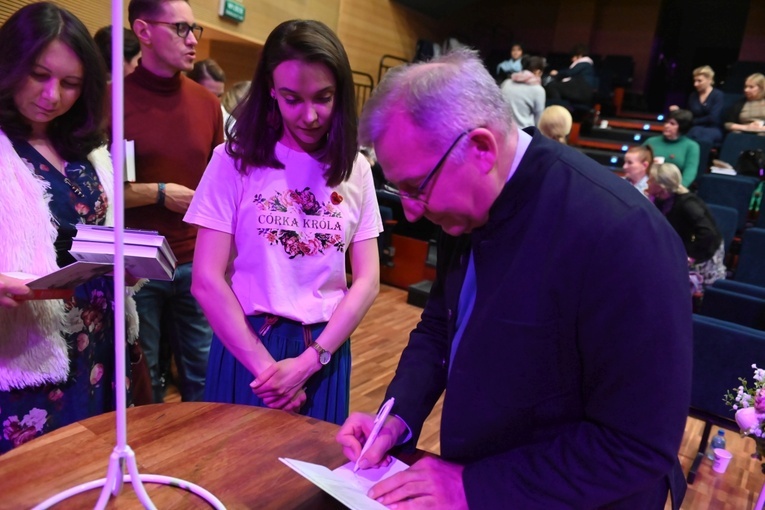 Strzegom. Konferencja "Córka Króla" 2023