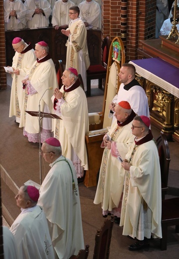 Sakra i ingres nowego biskupa gliwickiego