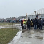 Droga Krzyżowa w intencji trzeźwości narodu w byłym KL Auschwitz-Birkenau - 2023