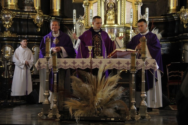 Tuchowski Wieczór Uwielbienia z ks. Markiem Dziewieckim