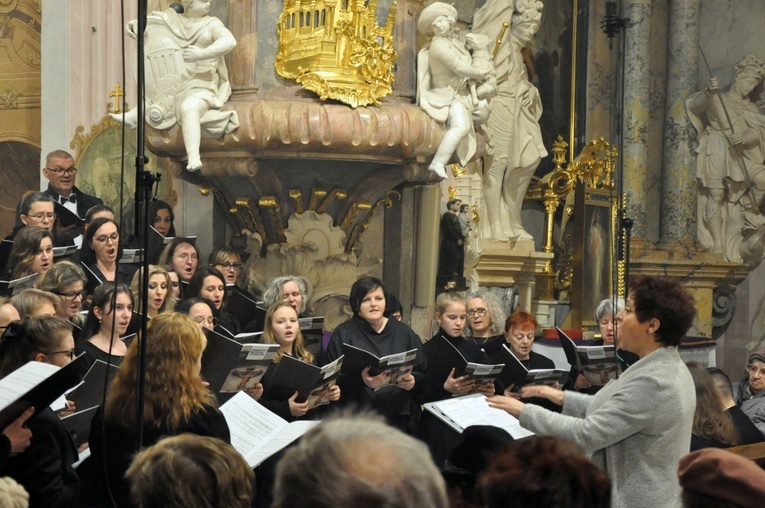 Koncert pasyjny w Głogówku