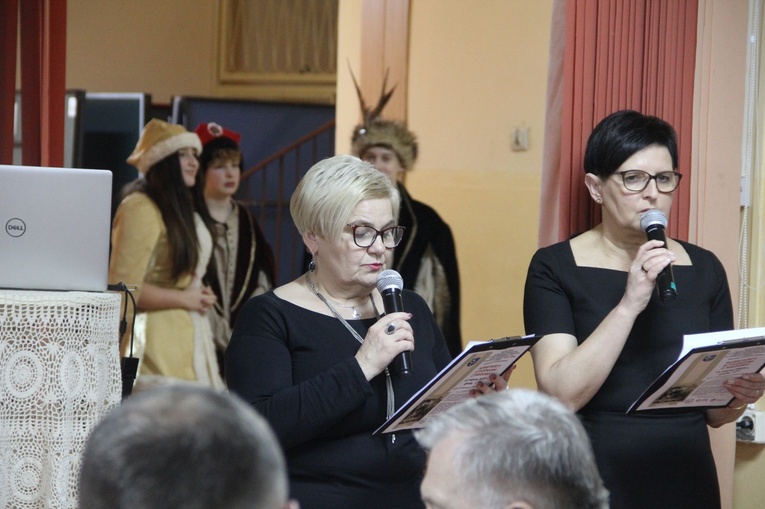 Niedomice. Promocja książki ks. Łukasza Bochenka