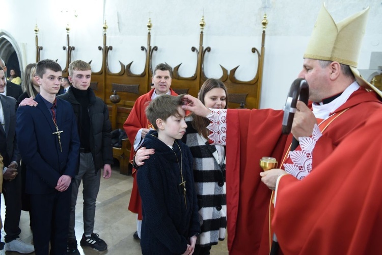 Bierzmowanie u św. Małgorzaty w Nowym Sączu, cz. 1